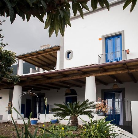 Villa Insolia Santa Marina Salina Luaran gambar