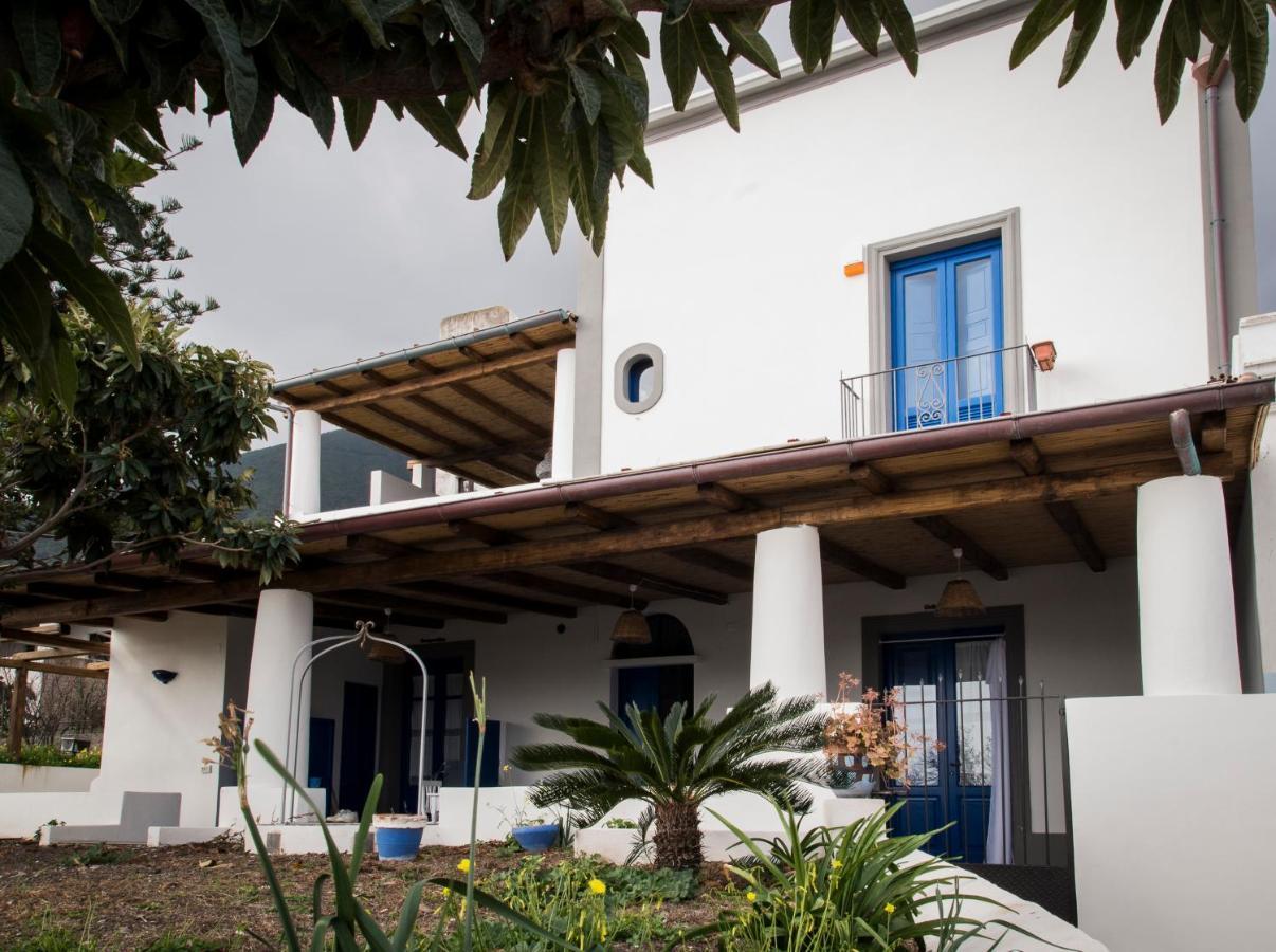 Villa Insolia Santa Marina Salina Luaran gambar
