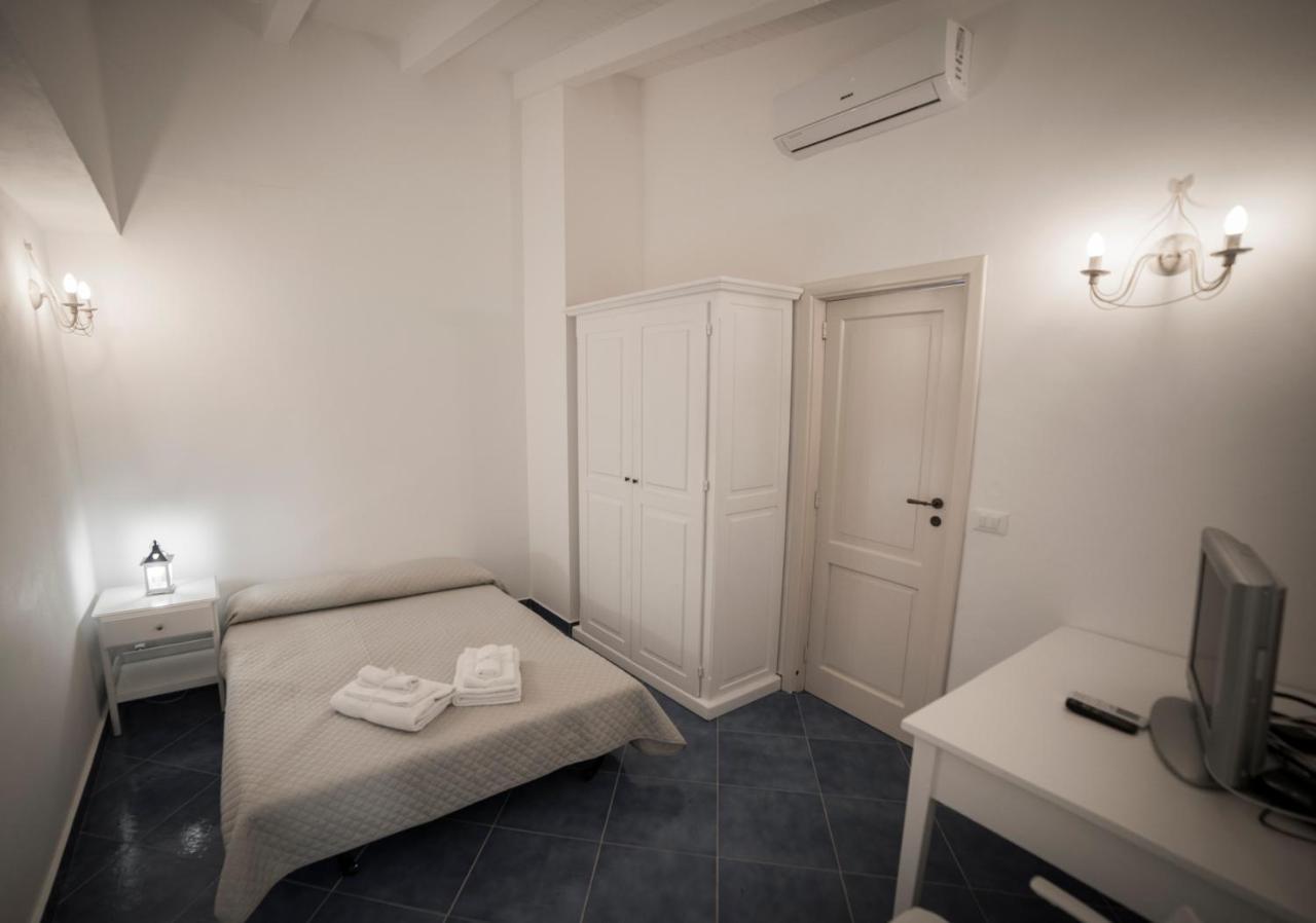 Villa Insolia Santa Marina Salina Luaran gambar